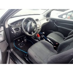 ford focus berlina (cap) del año 2004