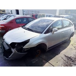 citroen c4 berlina del año 2005