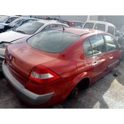 renault megane ii classic berlina del año 2005