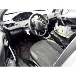 peugeot 208 del año 2013