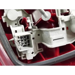 Recambio de piloto trasero izquierdo para ford fiesta (cb1) ghia referencia OEM IAM 8A6113405AC  
