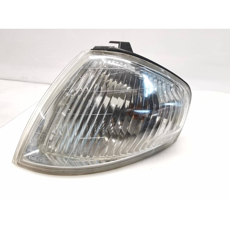 Recambio de piloto delantero izquierdo para mazda 323 berlina f/s (bj) 2.0 d f glx referencia OEM IAM B25D51070B  