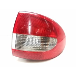Recambio de piloto trasero derecho para renault megane i fase 2 classic (la..) referencia OEM IAM 7700428059  