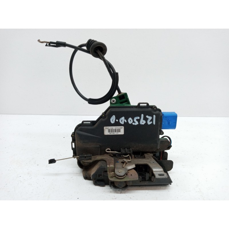 Recambio de cerradura puerta delantera derecha para volkswagen polo (9n1) conceptline referencia OEM IAM Recambio de cerradura puerta delantera derecha para volkswagen polo (9n1) conceptline referencia OEM IAM