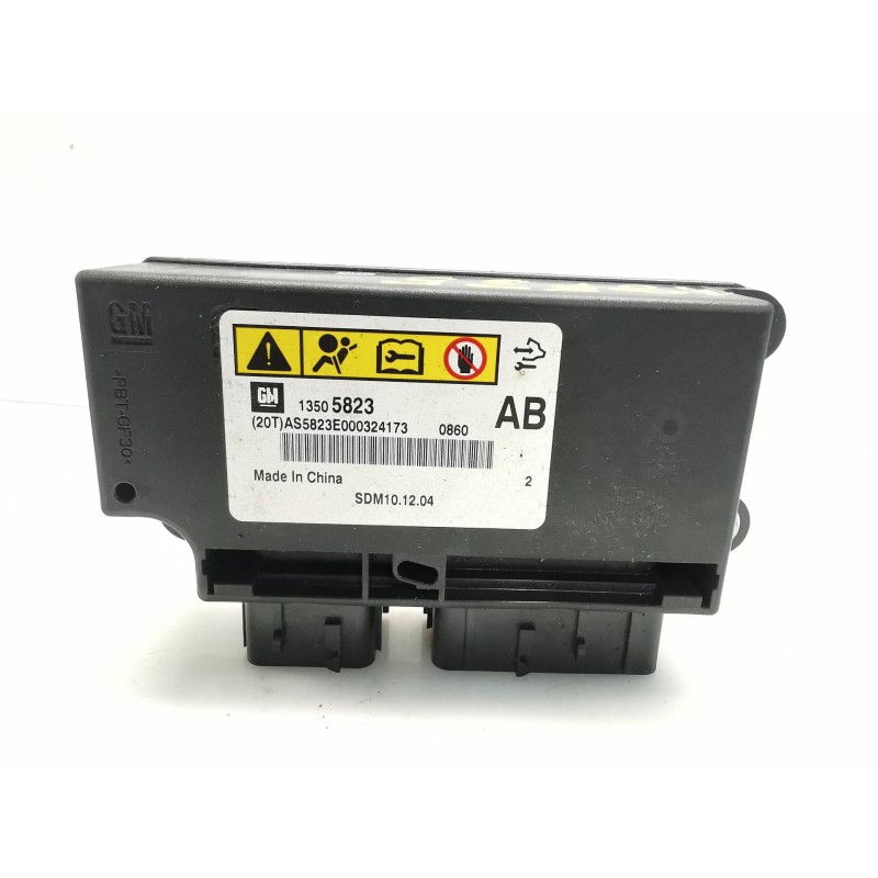 Recambio de centralita airbag para chevrolet cruze 1.6 cat referencia OEM IAM 13505823  