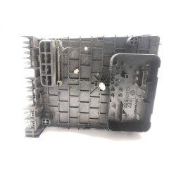 Recambio de caja reles / fusibles para volkswagen passat berlina (3c2) advance referencia OEM IAM 3C0937125  