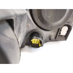Recambio de faro izquierdo para fiat punto berlina (188) referencia OEM IAM 46849385  