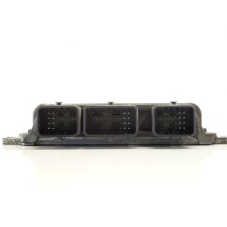 Recambio de centralita motor uce para renault clio iii 2.0 16v referencia OEM IAM 8200738085  