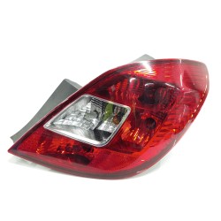 Recambio de piloto trasero derecho para opel corsa d referencia OEM IAM 13269051  