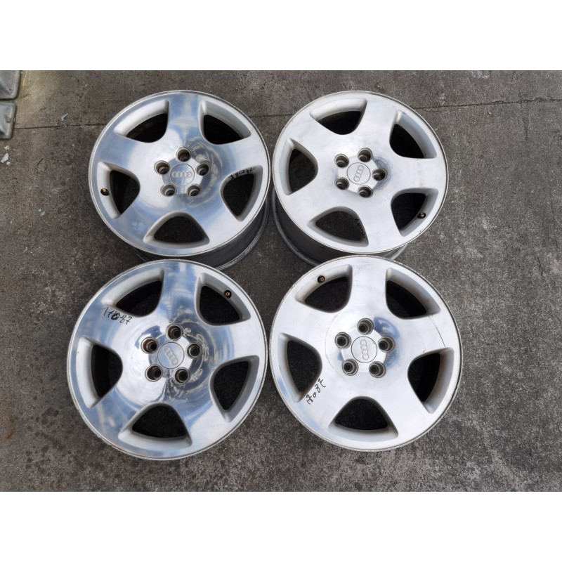 Recambio de juego llantas para audi a8 (d2) 2.5 tdi referencia OEM IAM 4D0601025B Recambio de juego llantas para audi a8 (d2) 2.5 tdi referencia OEM IAM 4D0601025B