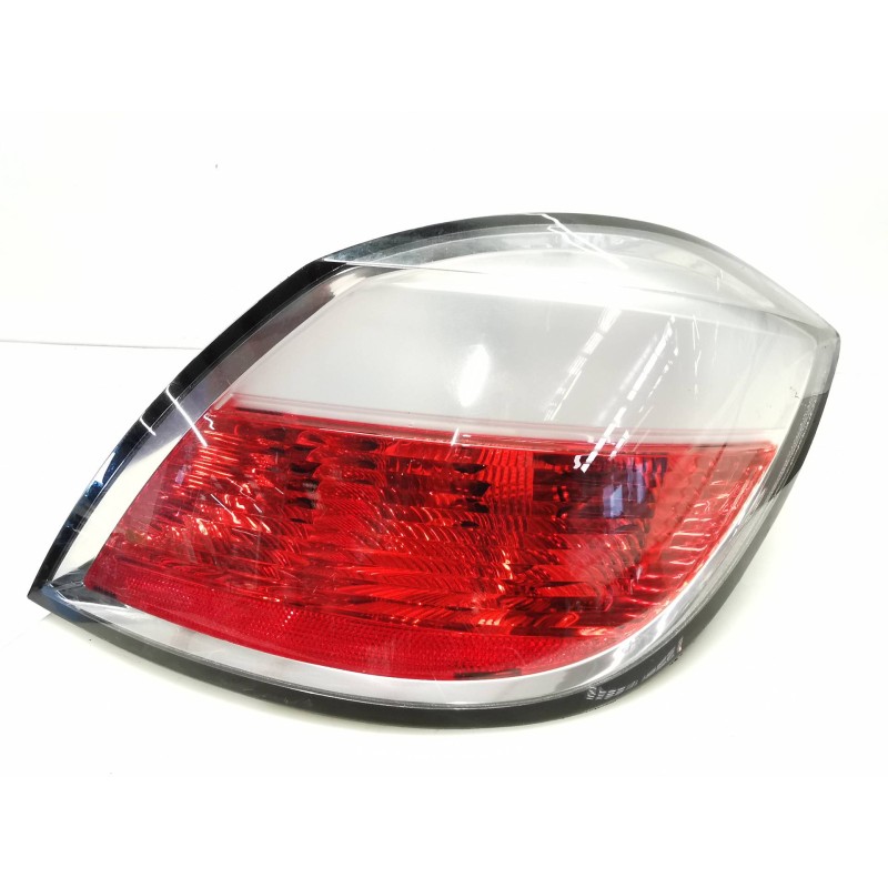 Recambio de piloto trasero derecho para opel astra h berlina referencia OEM IAM 1222112 Recambio de piloto trasero derecho para opel astra h berlina referencia OEM IAM 1222112