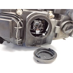 Recambio de faro derecho para bmw x1 (e84) sdrive 18d referencia OEM IAM 63112990008  