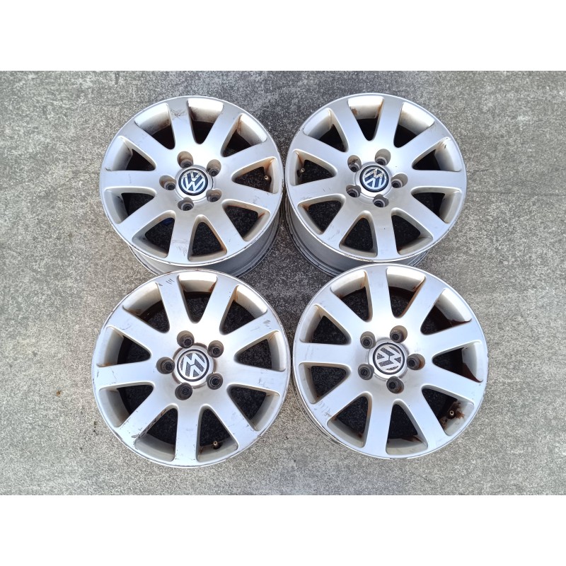 Recambio de juego llantas para volkswagen passat berlina (3b3) advance referencia OEM IAM 3B0601025K  