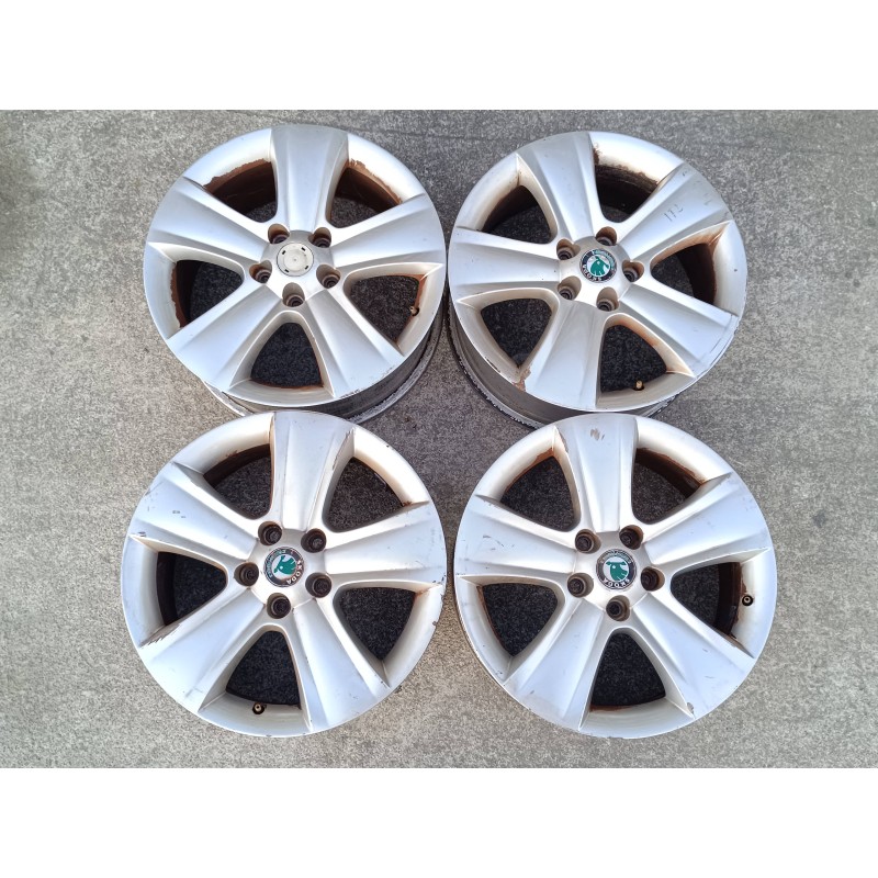 Recambio de juego llantas para skoda yeti active referencia OEM IAM Recambio de juego llantas para skoda yeti active referencia OEM IAM