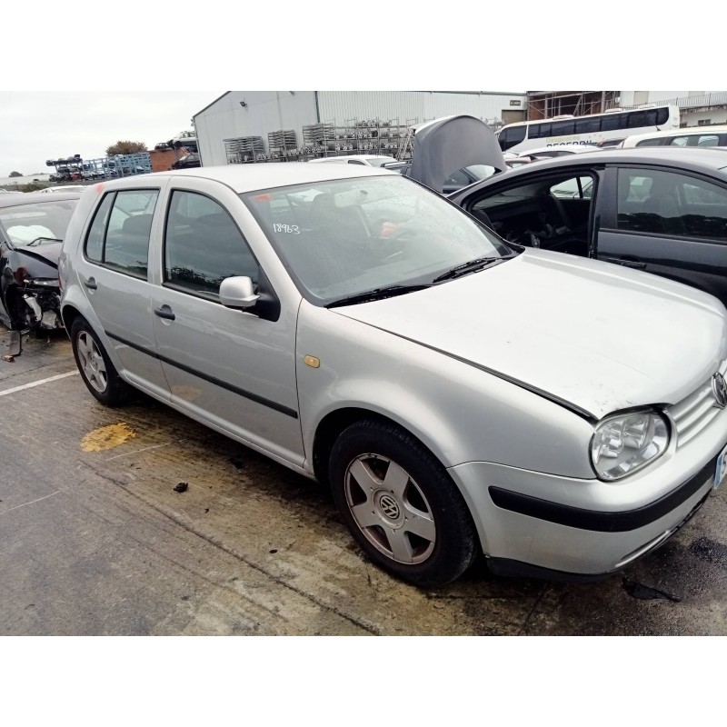 volkswagen golf iv berlina (1j1) del año 1999