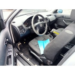 volkswagen golf iv berlina (1j1) del año 1999