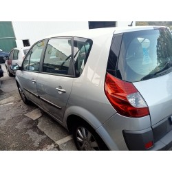 renault scenic ii del año 2006
