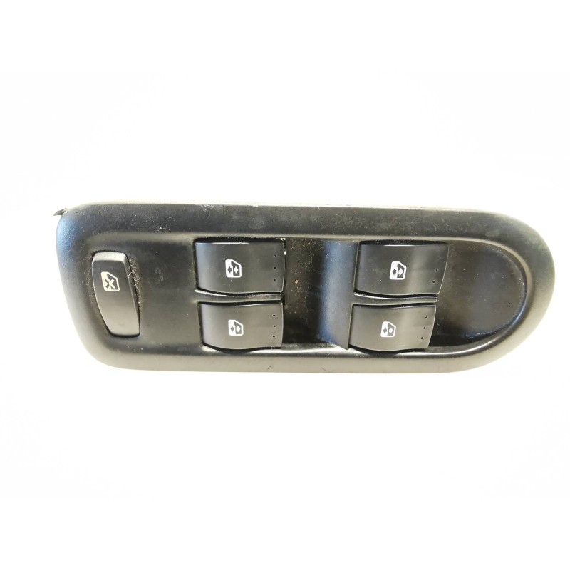 Recambio de mando elevalunas delantero izquierdo para renault megane ii berlina 3p referencia OEM IAM 8200160603 Recambio de mando elevalunas delantero izquierdo para renault megane ii berlina 3p referencia OEM IAM 8200160603