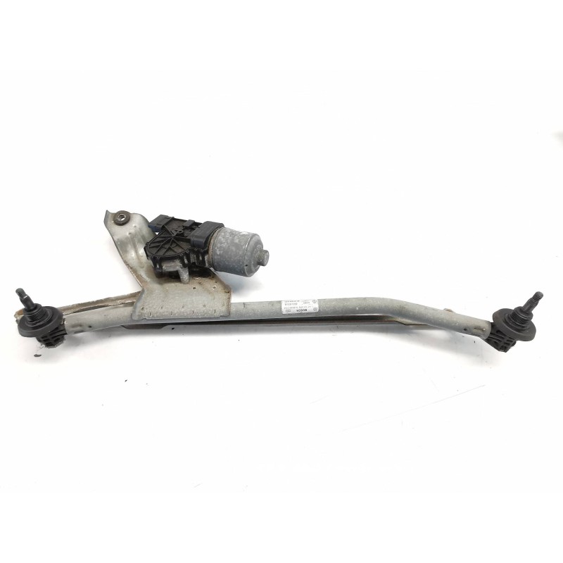 Recambio de motor limpia delantero para dacia sandero ambiance referencia OEM IAM 0390241544  