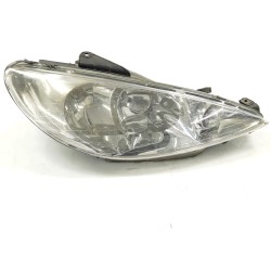 Recambio de faro derecho para peugeot 206 sw referencia OEM IAM 9628666780  