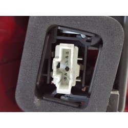 Recambio de piloto trasero derecho para peugeot 307 break/sw (s2) sw pack referencia OEM IAM 9655768480  