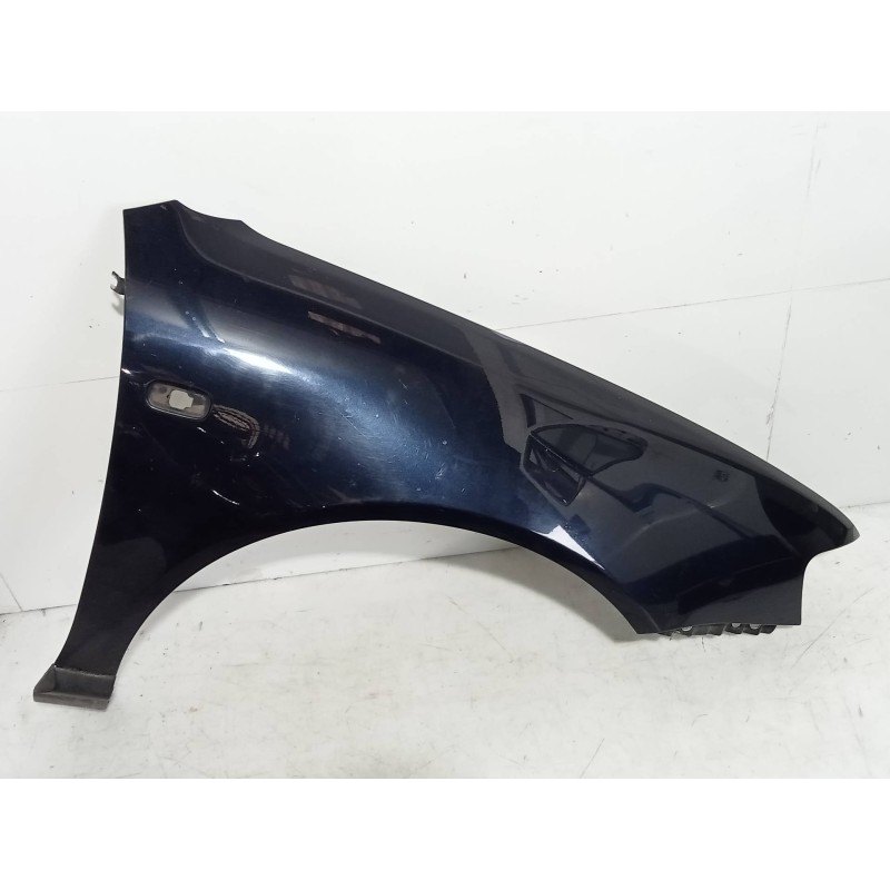Recambio de aleta delantera derecha para audi a3 (8l) referencia OEM IAM Recambio de aleta delantera derecha para audi a3 (8l) referencia OEM IAM