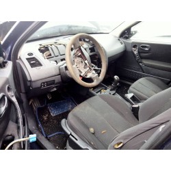 renault megane ii berlina 3p del año 2004