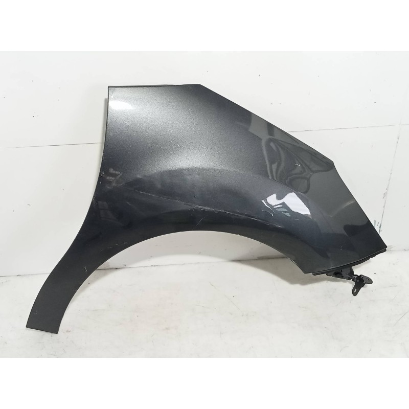 Recambio de aleta delantera derecha para citroen c3 attraction referencia OEM IAM Recambio de aleta delantera derecha para citroen c3 attraction referencia OEM IAM
