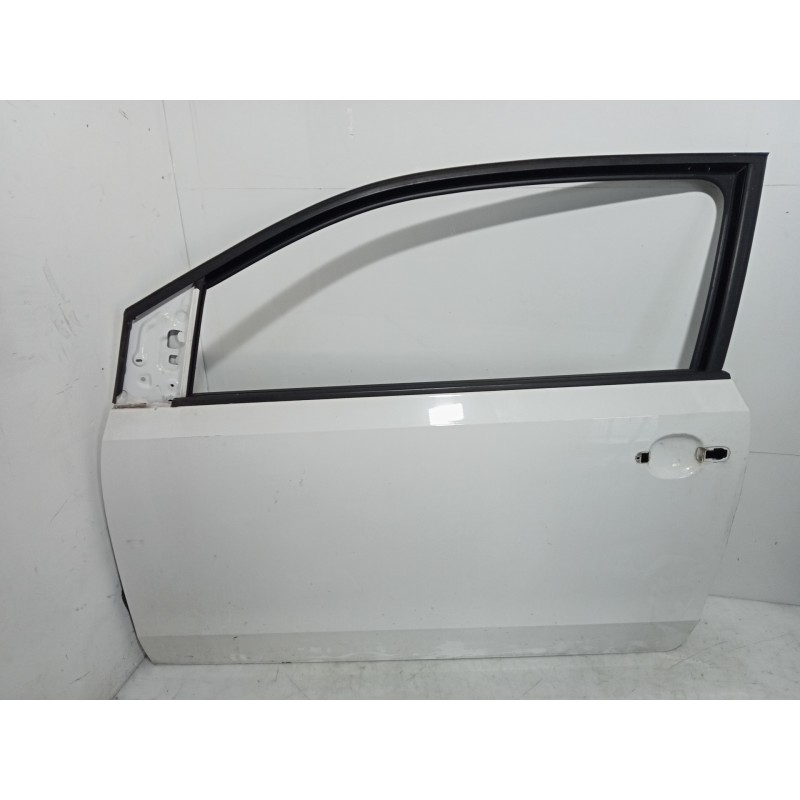 Recambio de puerta delantera izquierda para volkswagen up! (121) referencia OEM IAM Recambio de puerta delantera izquierda para volkswagen up! (121) referencia OEM IAM