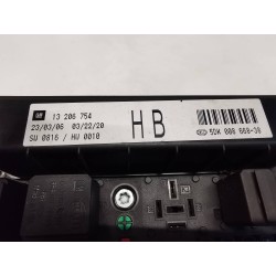 Recambio de caja reles / fusibles para opel astra h caravan elegance referencia OEM IAM 13206754  