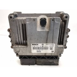 Recambio de centralita motor uce para opel astra h caravan elegance referencia OEM IAM 55205625  