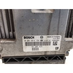Recambio de centralita motor uce para opel astra h caravan elegance referencia OEM IAM 55205625  