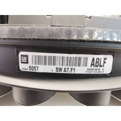 Recambio de cuadro instrumentos para opel insignia berlina excellence referencia OEM IAM 13333353  