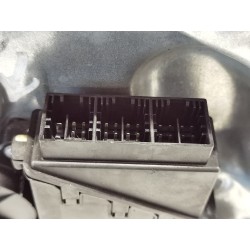Recambio de elevalunas delantero izquierdo para volkswagen polo (9n1) 1.4 tdi referencia OEM IAM W06Q4837401H  