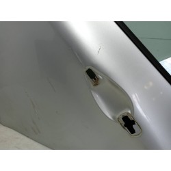 Recambio de puerta trasera izquierda para peugeot 208 referencia OEM IAM   
