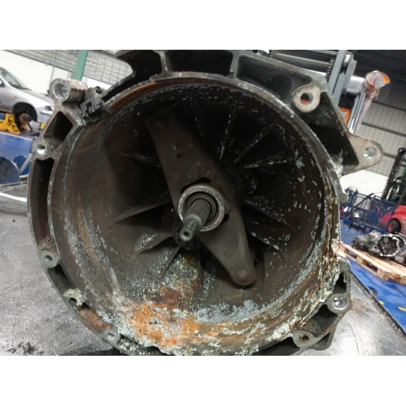 Recambio de caja cambios para ford transit bus 1995 referencia OEM IAM YC1R7003HF57  