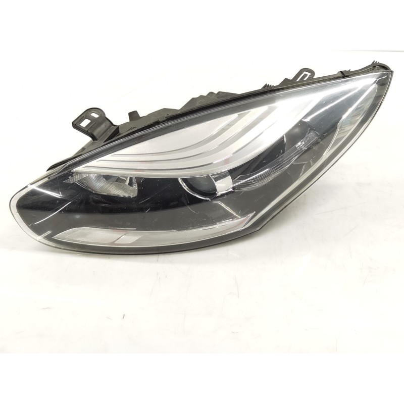 Recambio de faro izquierdo para renault megane iv berlina 5p referencia OEM IAM Recambio de faro izquierdo para renault megane iv berlina 5p referencia OEM IAM