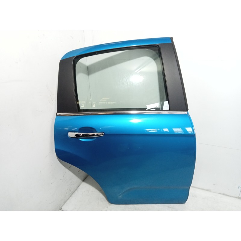 Recambio de puerta trasera derecha para citroen c3 attraction referencia OEM IAM Recambio de puerta trasera derecha para citroen c3 attraction referencia OEM IAM