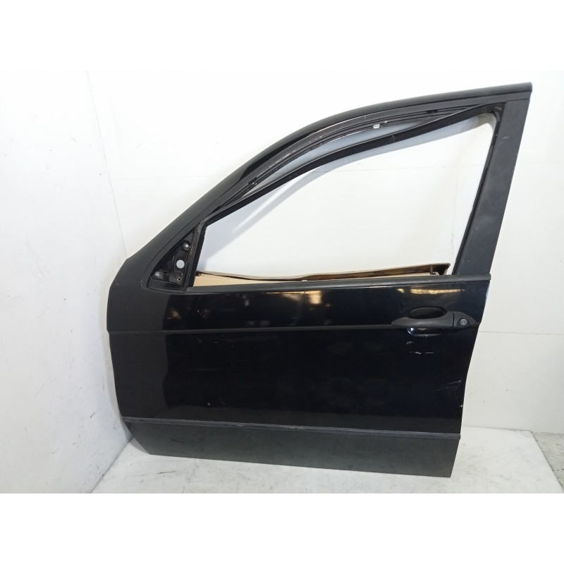 Recambio de puerta delantera izquierda para bmw x5 (e53) 3.0d referencia OEM IAM Recambio de puerta delantera izquierda para bmw x5 (e53) 3.0d referencia OEM IAM