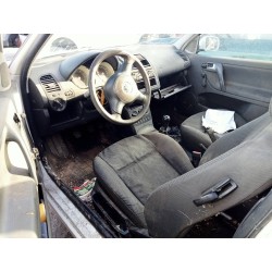 volkswagen polo berlina (6n2) del año 2000