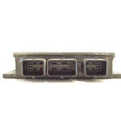 Recambio de centralita motor uce para renault megane ii berlina 5p referencia OEM IAM 8200498188  
