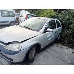 opel corsa c del año 2003