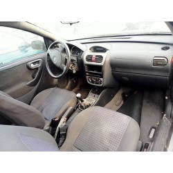 opel corsa c del año 2003