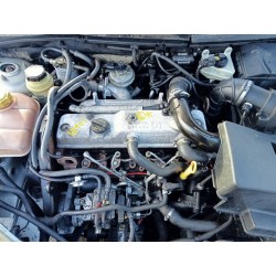 ford focus berlina (cak) del año 2002
