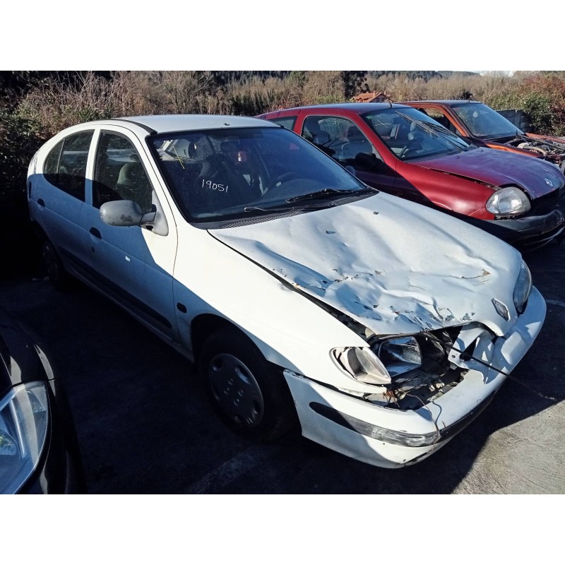 renault megane i berlina hatchback (ba0) del año 1997
