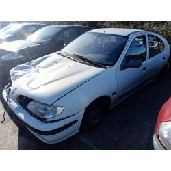 renault megane i berlina hatchback (ba0) del año 1997