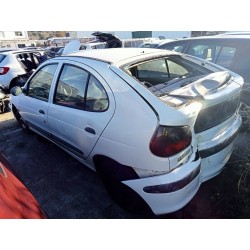 renault megane i berlina hatchback (ba0) del año 1997