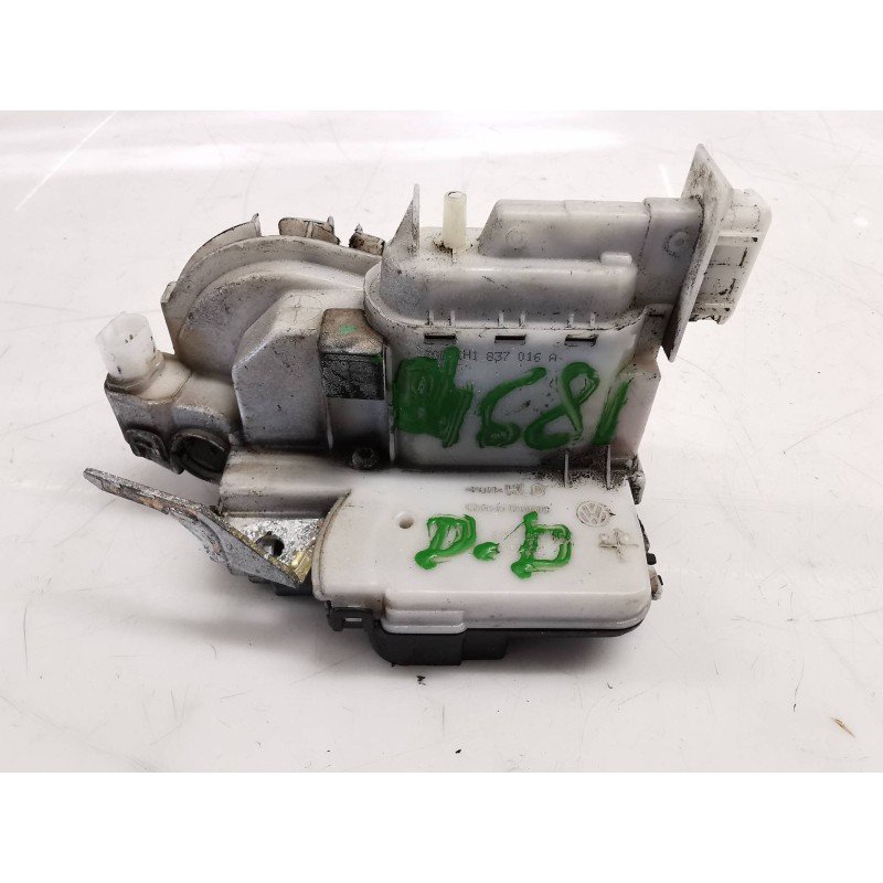 Recambio de cerradura puerta delantera derecha para volkswagen golf iii berlina (1h1) referencia OEM IAM 1H0862154 Recambio de cerradura puerta delantera derecha para volkswagen golf iii berlina (1h1) referencia OEM IAM 1H0862154