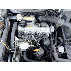 volkswagen golf i (171/173) del año 2000