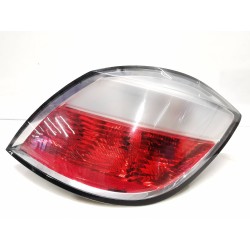 Recambio de piloto trasero derecho para opel astra h ber. cosmo referencia OEM IAM 1222112  
